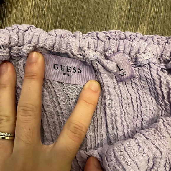 GUESS Coverup - Picture 2 of 2